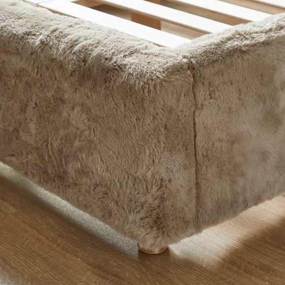 Elysia Bed, Faux Fur 3