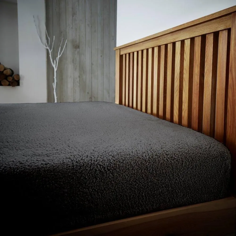 Smart Living Luxury Teddy Plain Duvet Cover & Pillowcase Set in Charcoal 2