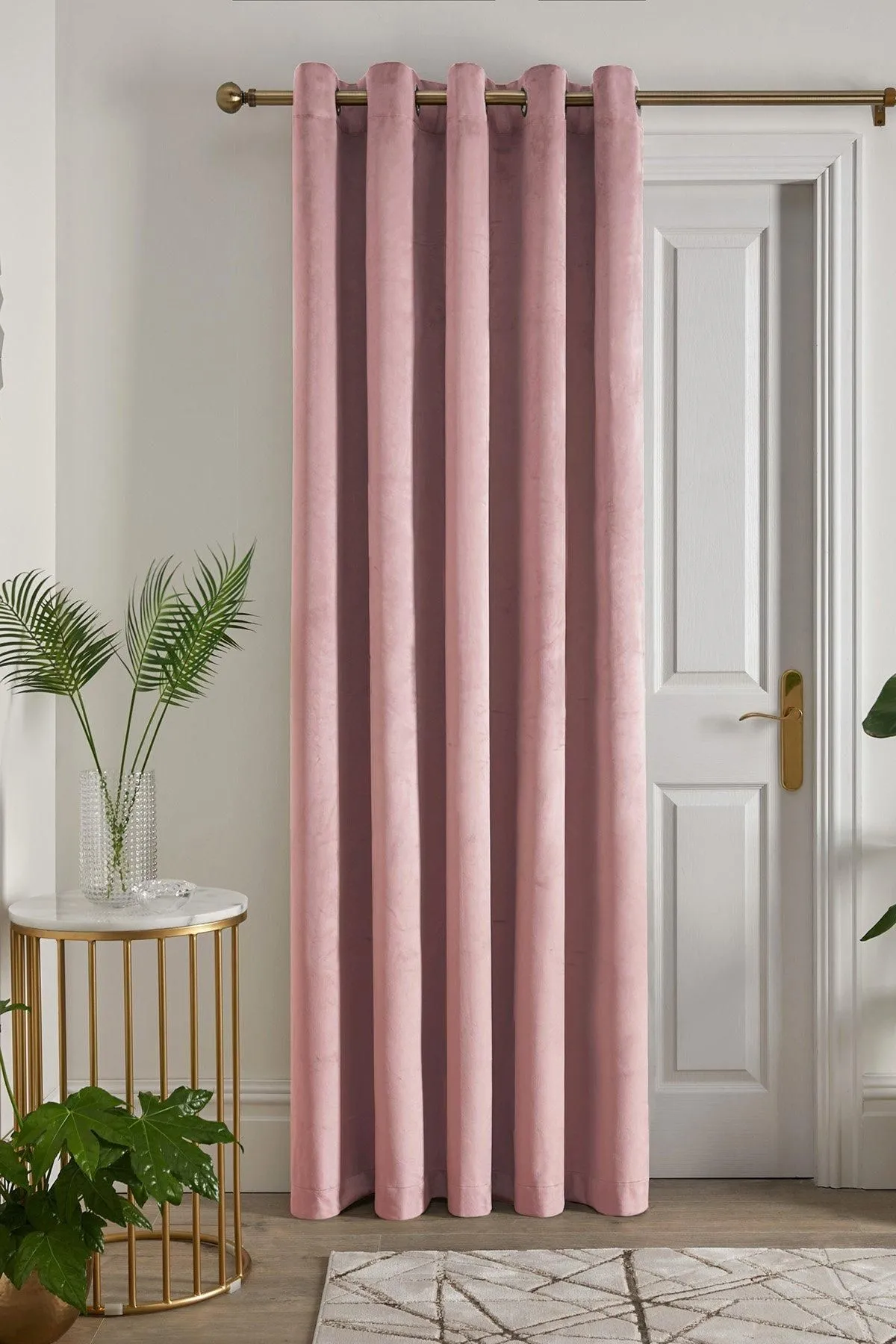 Laurence Llewelyn-Bowen 'Montrose' Velvet Blackout Eyelet Single Panel Door Curtain in Light Pink