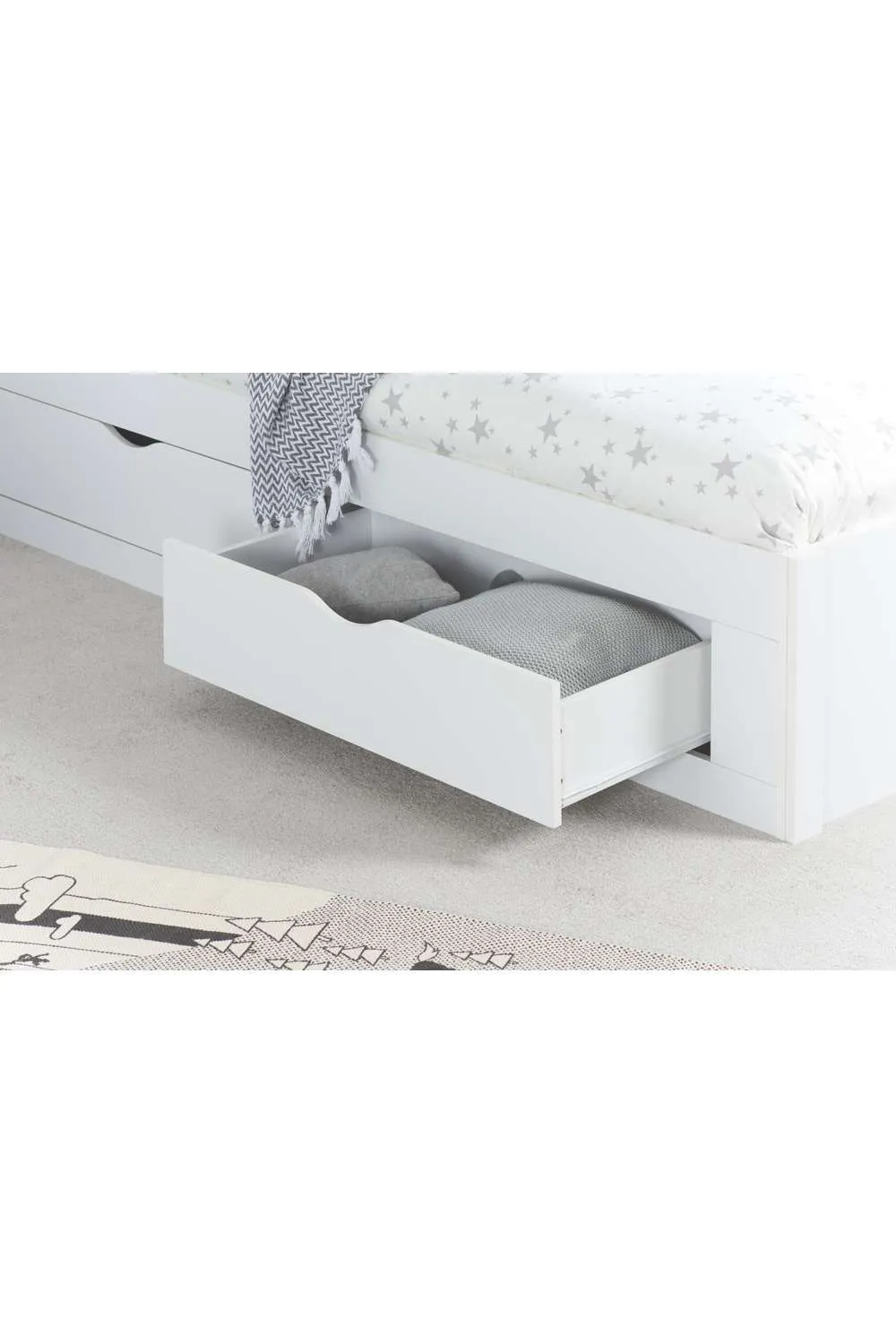Birlea Appleby Bed in White 3