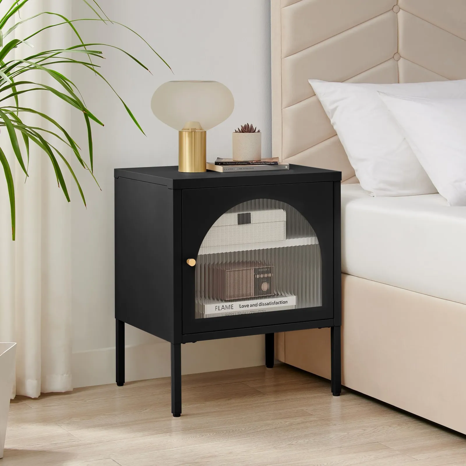 FurnitureboxUK Urbi Metal Bedside Cabinet With Shelf in Black