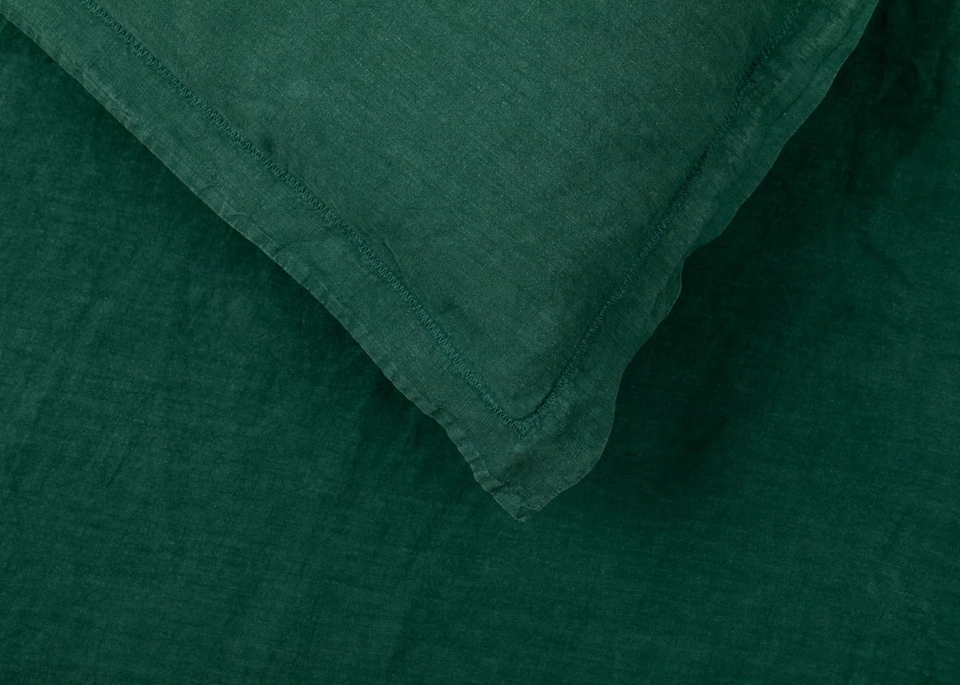 Heal's Washed Linen Forest Green Oxford Pillowcase