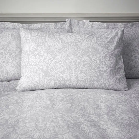 Emelie Duvet Cover and Pillowcase Set 2