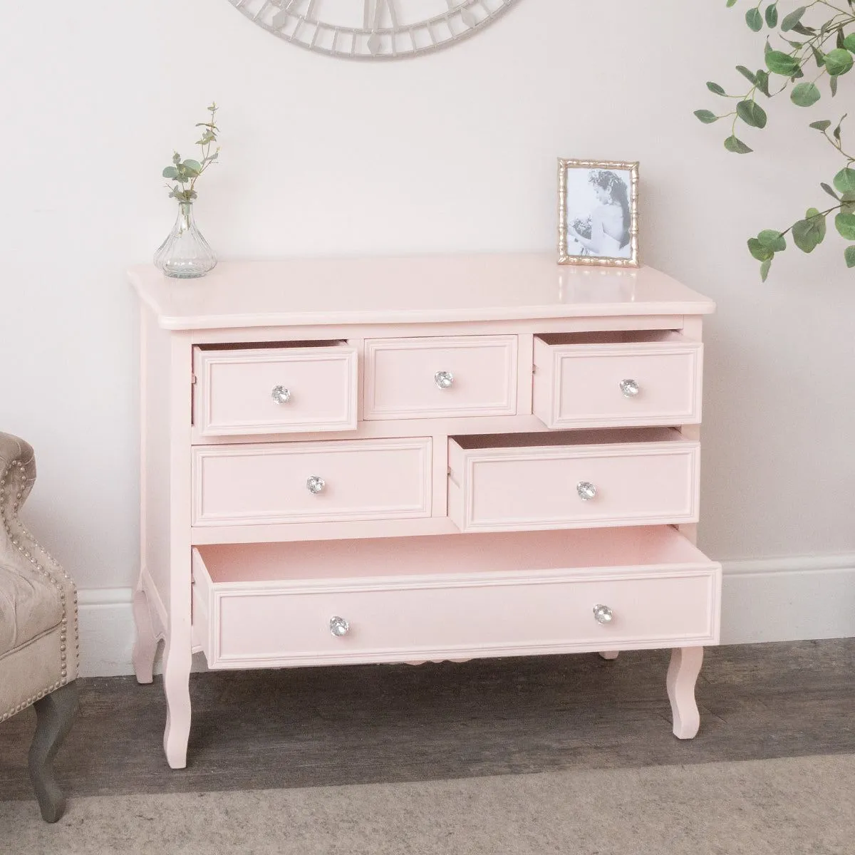Melody Maison Large Pink 6 Drawer Chest Of Drawers - Sophia Pink Range in Pale Pink 2