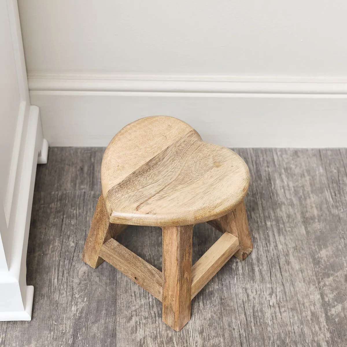 Melody Maison Small Mango Wood Heart Stool in Natural 2