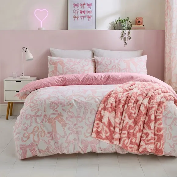 Bows Polycotton Duvet Cover & Pillowcase Set