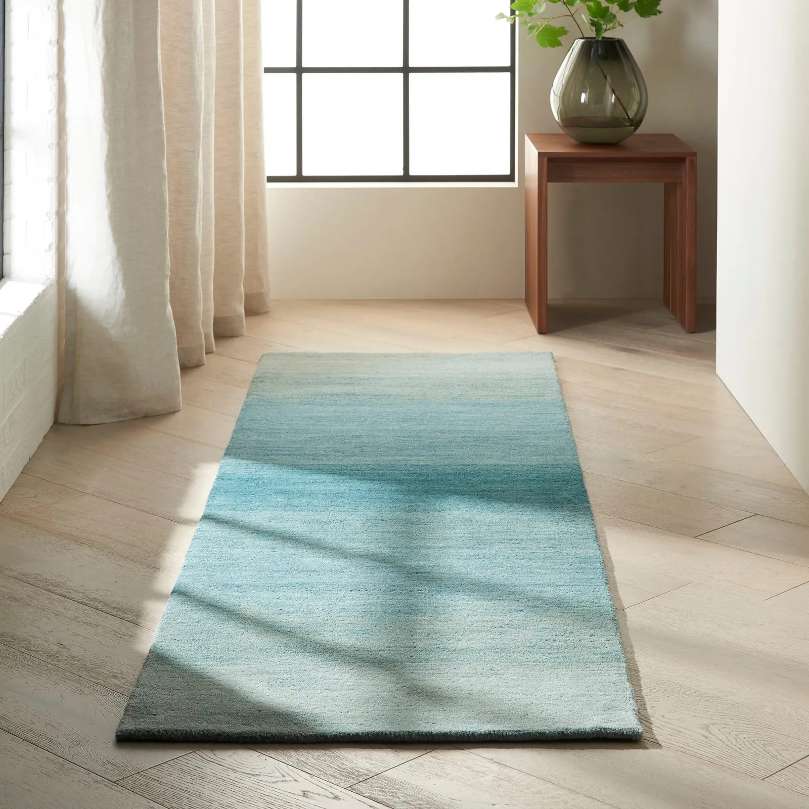 Calvin Klein Linear Glow Runner Blue
