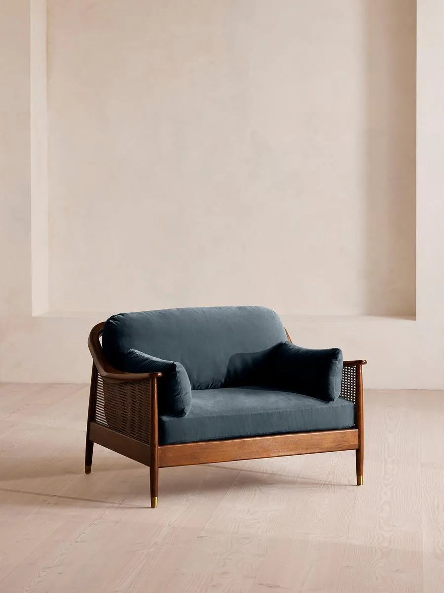 Atlanta Loveseat, Velvet, Grey Blue