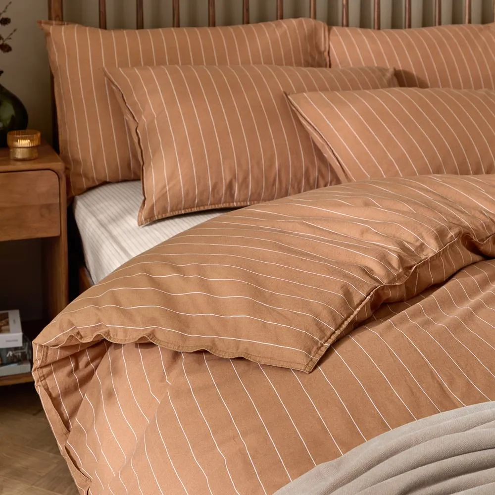 Yard Linear Striped 100% Cotton Duvet Cover Set in Orange 2