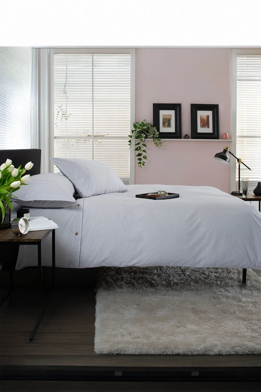The Lyndon Company Gingham Duvet Cover Set - Soft & Breathable Cotton with Double Piped Edges in Grey 1