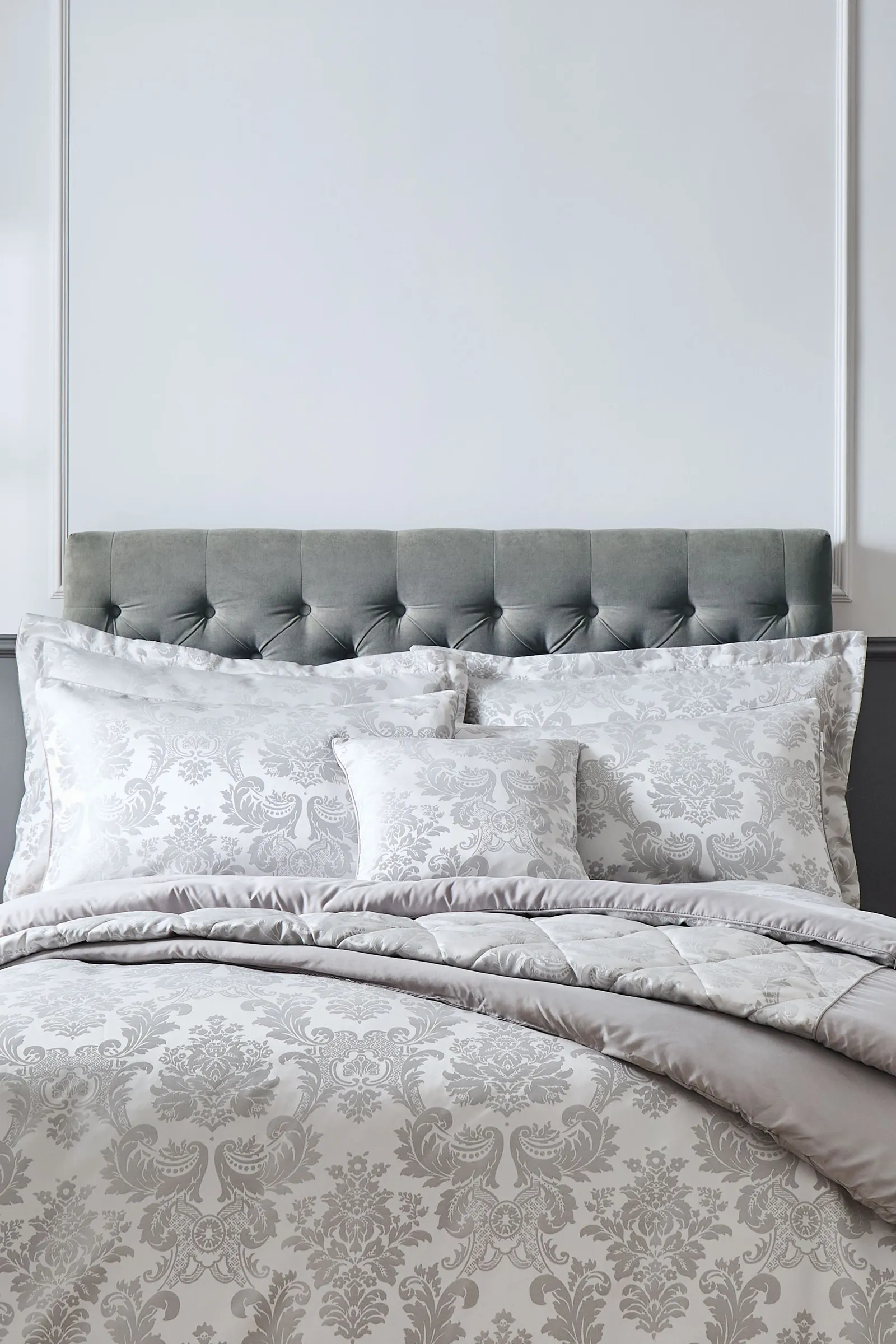 Catherine Lansfield 'Damask Jacquard' Pillowsham Pair in Silver 2