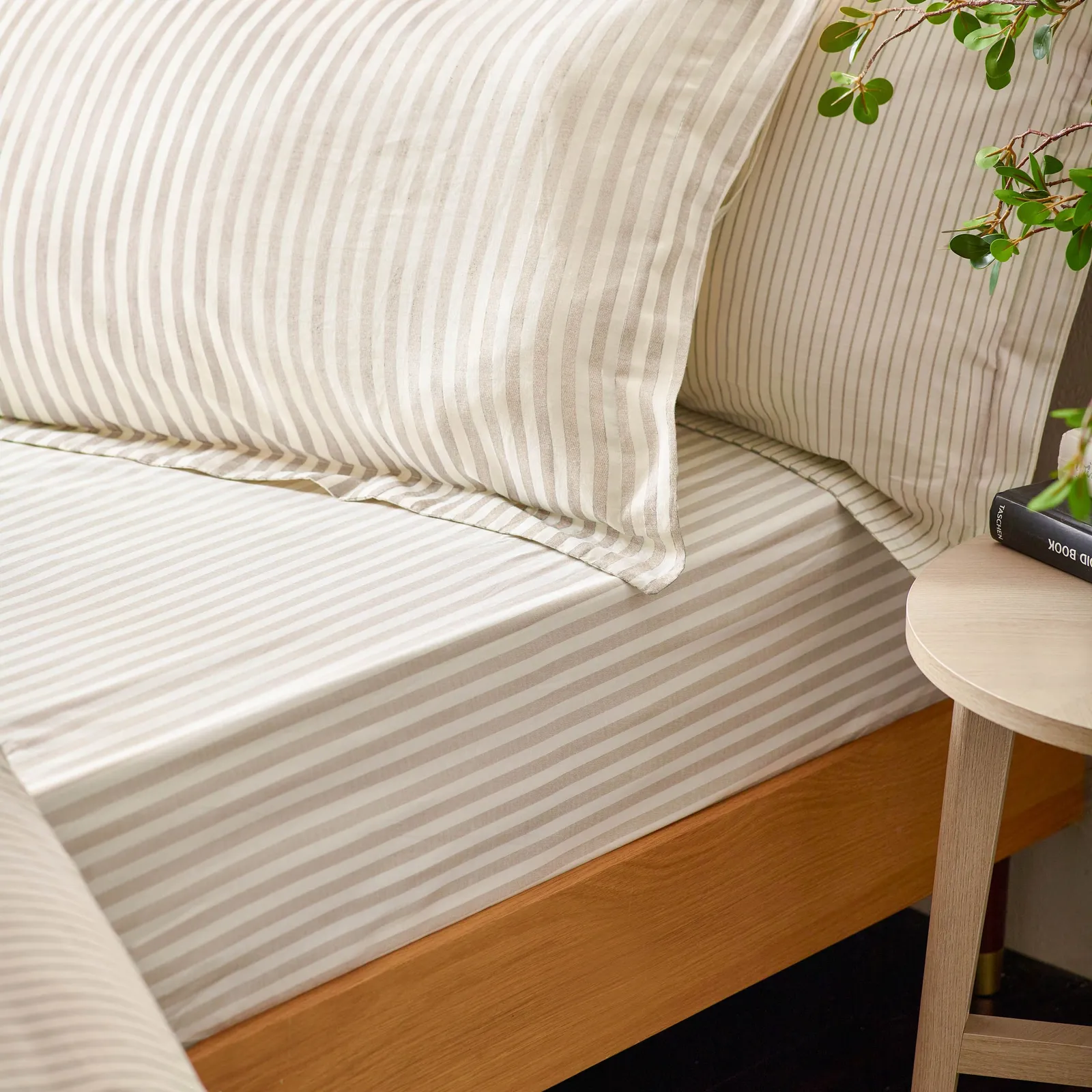 Yard Hebden Striped 100% Cotton Fitted Sheet in Natural