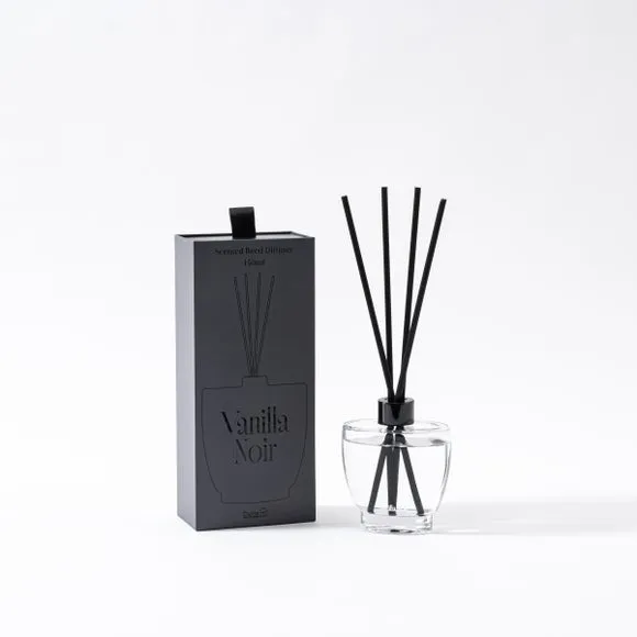 Moments Vanilla Noir Diffuser 4