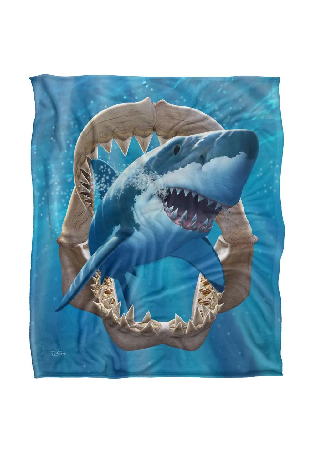 JQ Licensing Jlo Shark Hunting Silky Touch Super Soft Throw Blanket 152 X 127 cm in White