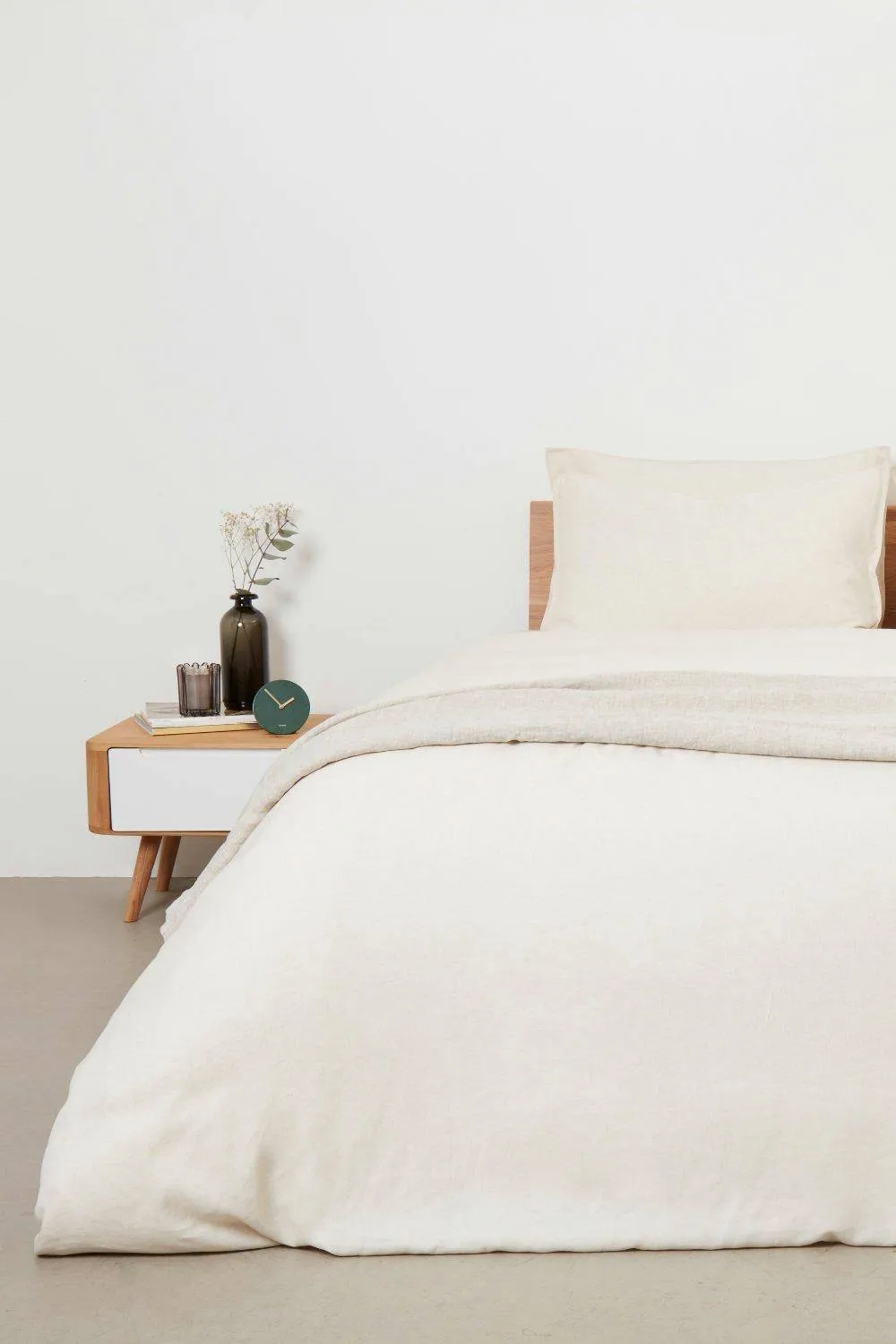 Panda London Bamboo & French Linen Complete Bedding Set in Beige