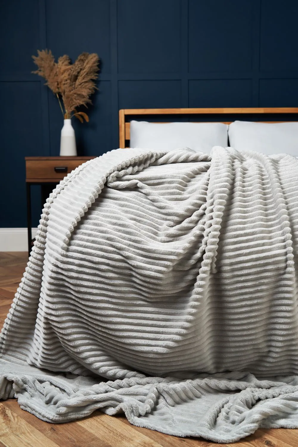 BHS Luxury Ribbon Velvet Throw in Silver