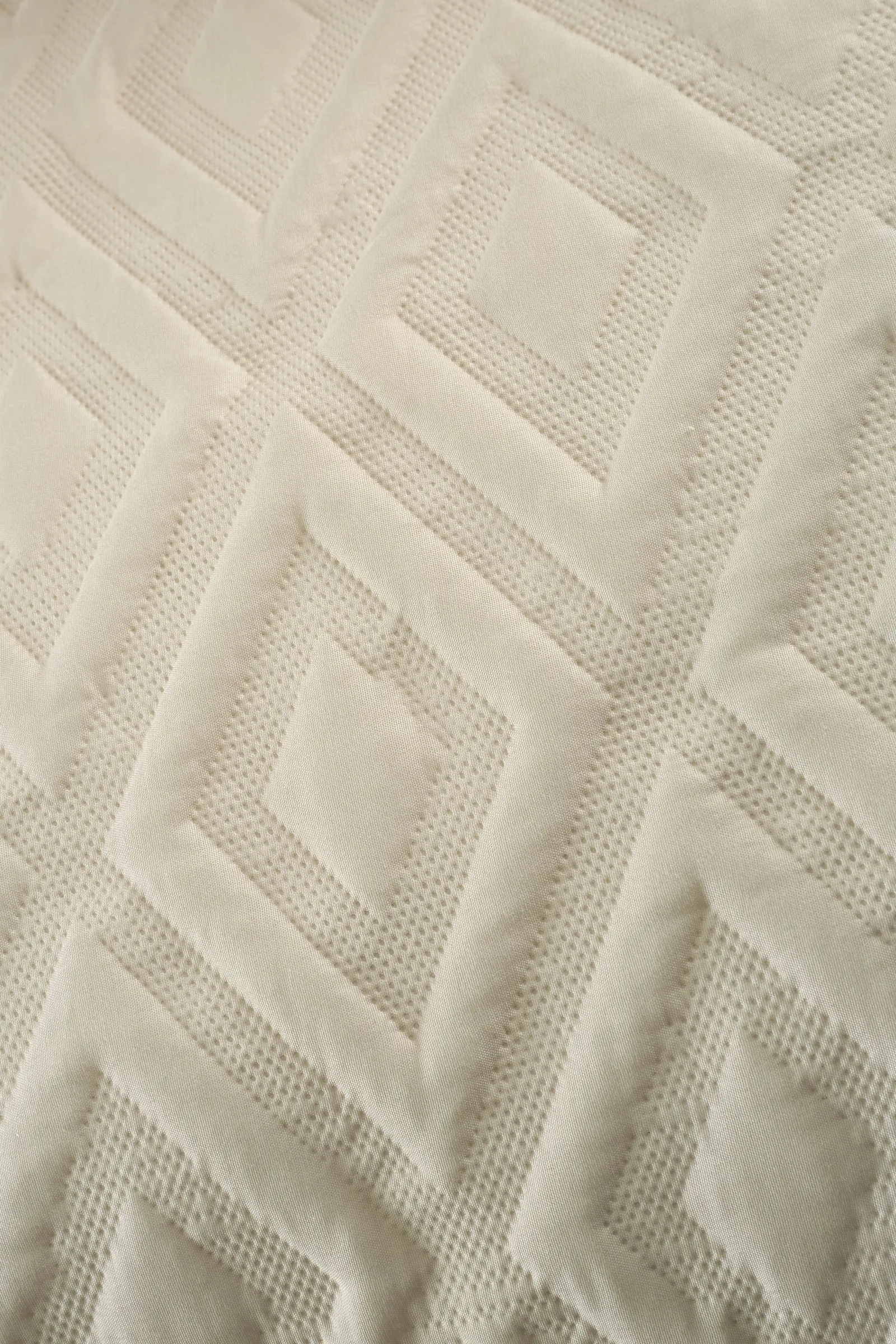 Catherine Lansfield 'Jacob Geo' Soft Touch Duvet Cover Set in Natural 4