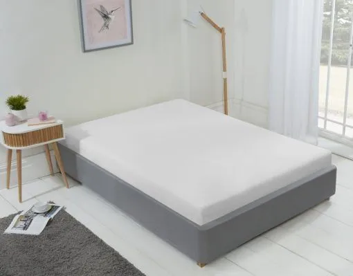 New Edge Blinds Brights Collection Non Iron Fitted Sheet in White