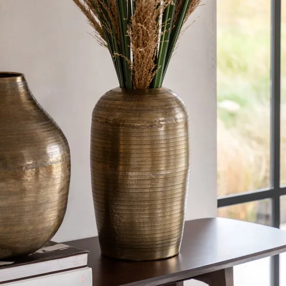 Cedar & Sage Zahara Hammered Aluminium Antique Vase 1