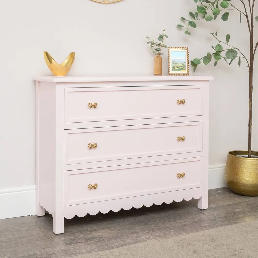 Melody Maison Large Scalloped 3 Drawer Chest Of Drawers - Staunton Pink Range in Baby Pink