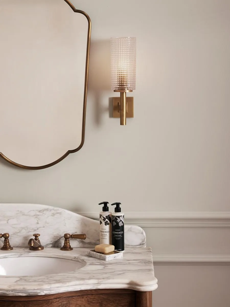 Skye Wall Light