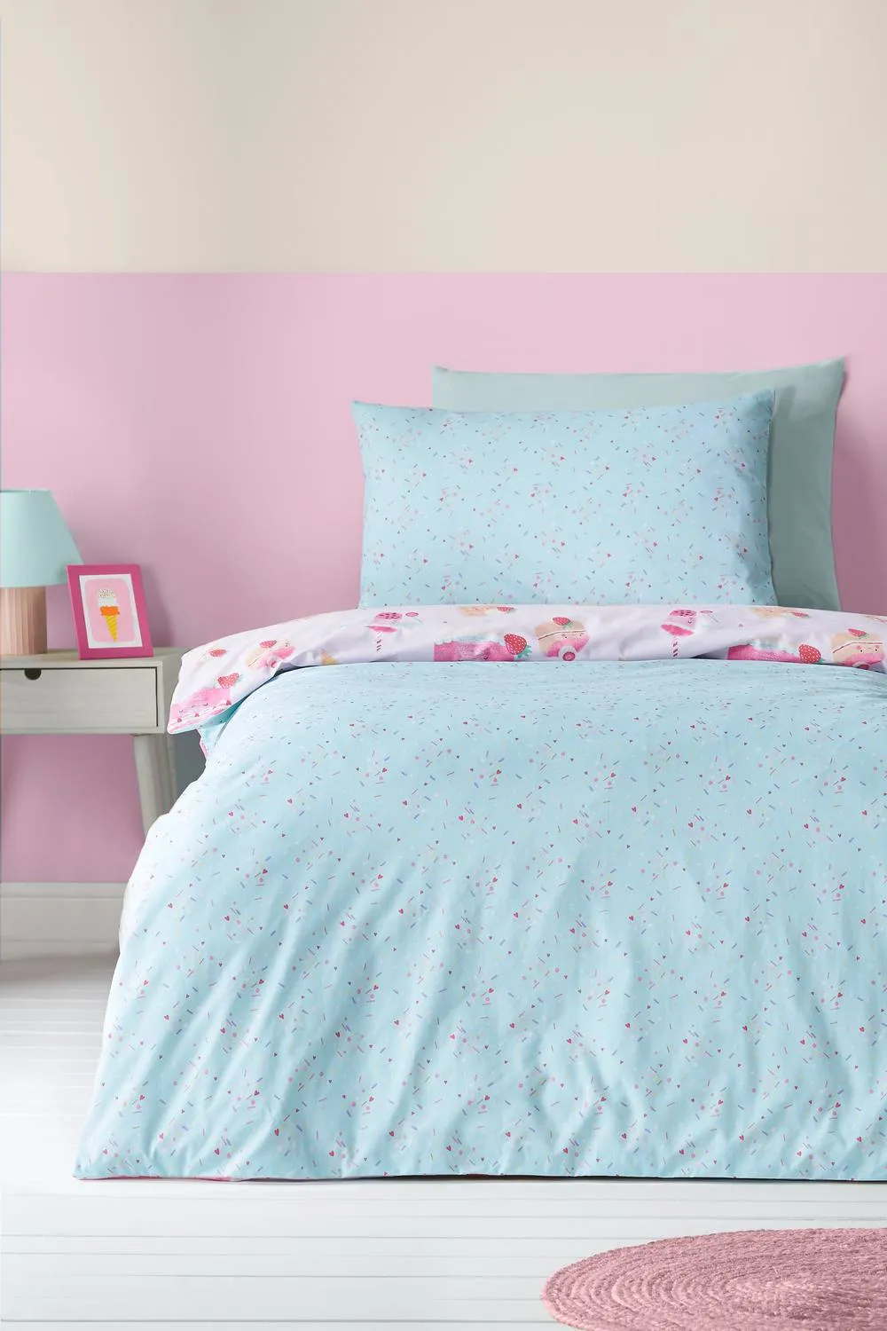 Catherine Lansfield 'Sweet Treats' Reversible Duvet Cover Set in Pink 2