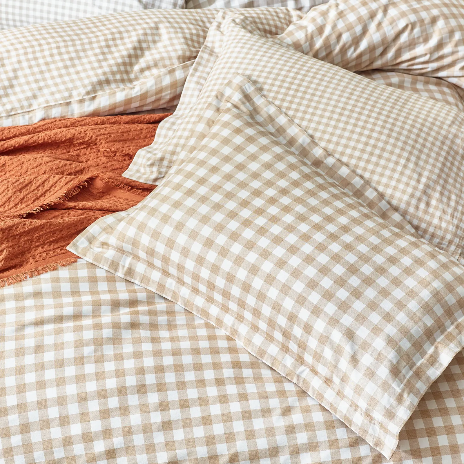 Yard Barton Gingham Check Reversible Duvet Cover Set in Light Brown 3