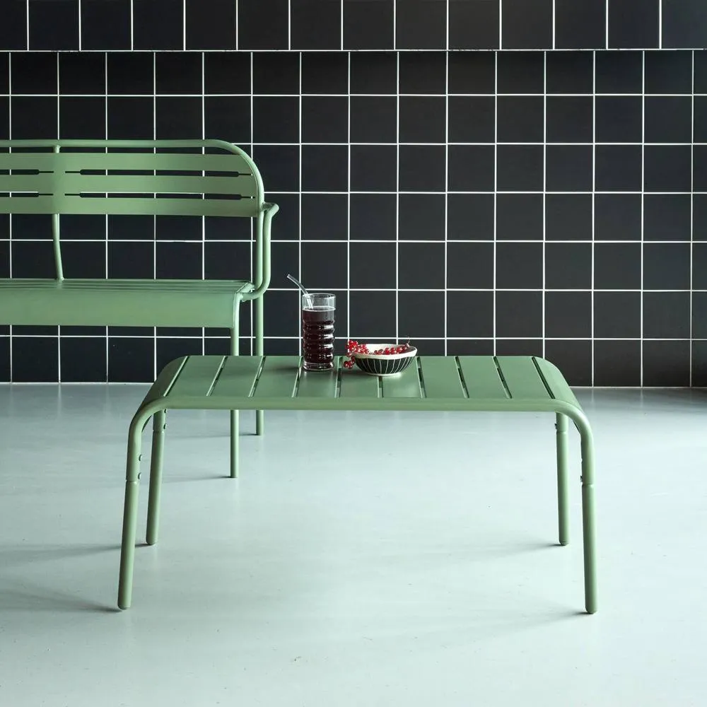 sweeek Rectangular steel garden coffee table in Green 3