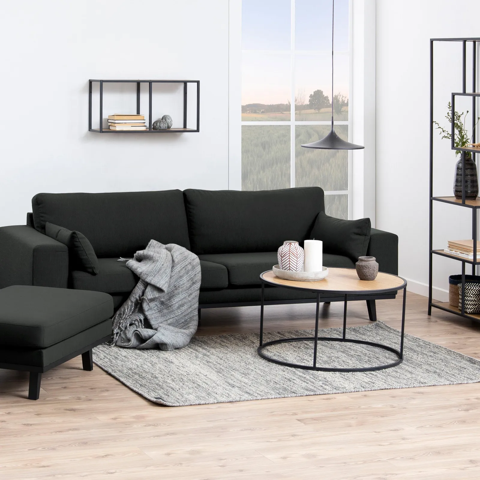Furniture To Go Seaford Black Metal Round Coffee Table with Oak Top 5