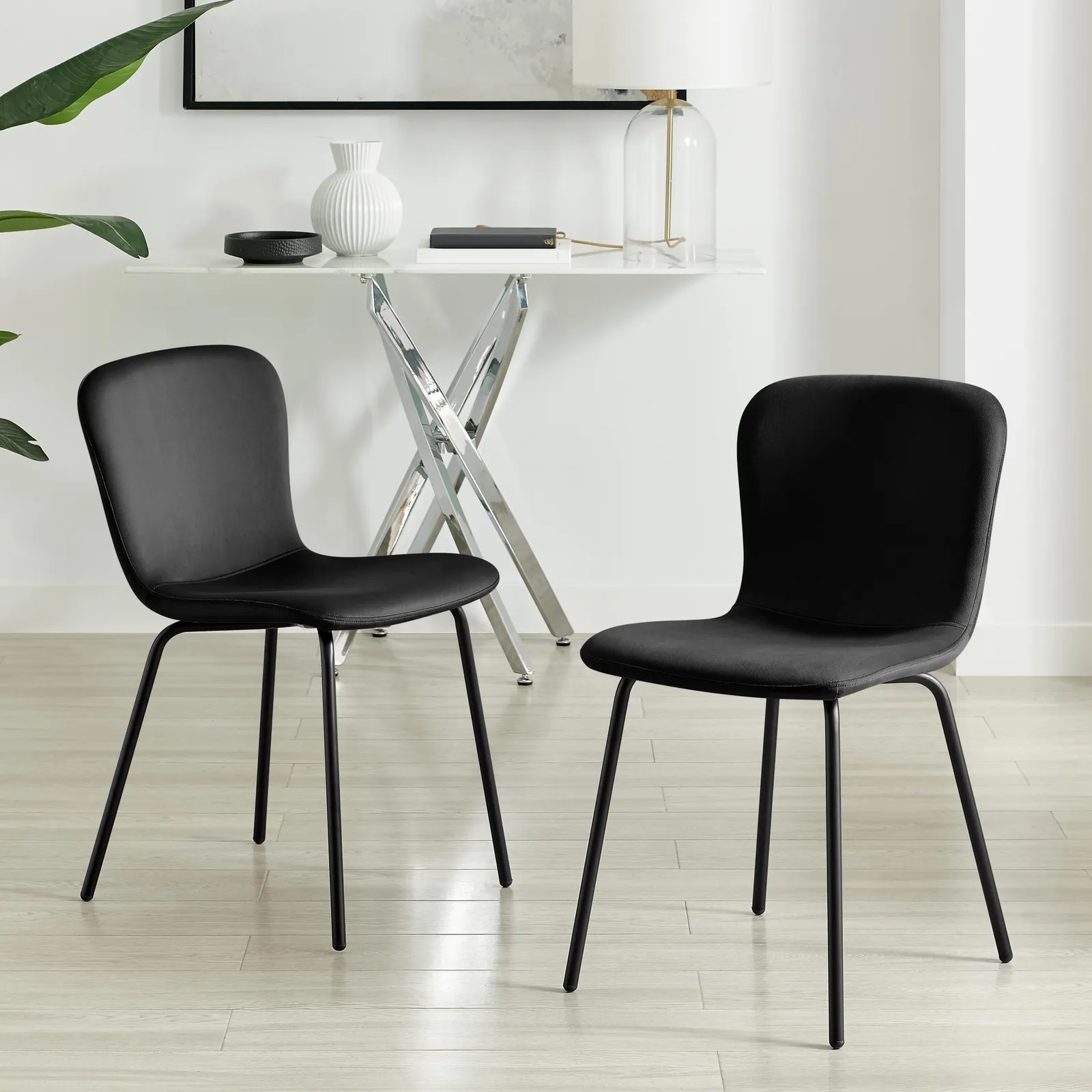 FurnitureboxUK 2 x Asti Black Velvet Dining Chairs 2