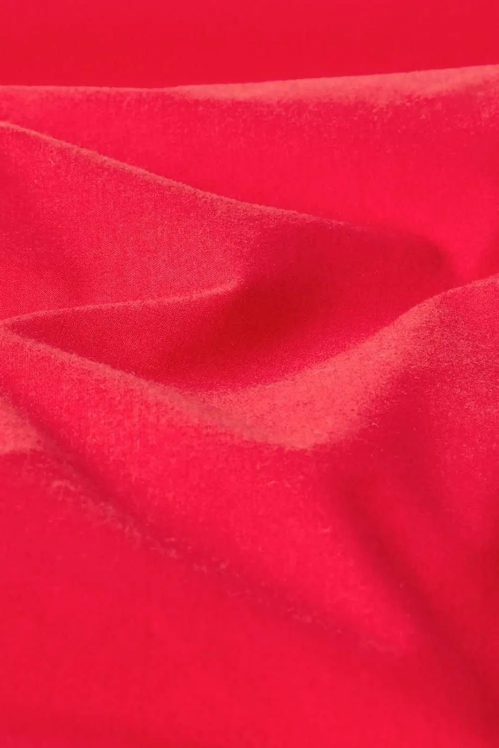 Homescapes Egyptian Cotton Flat Sheet 200 Thread Count in Red 2
