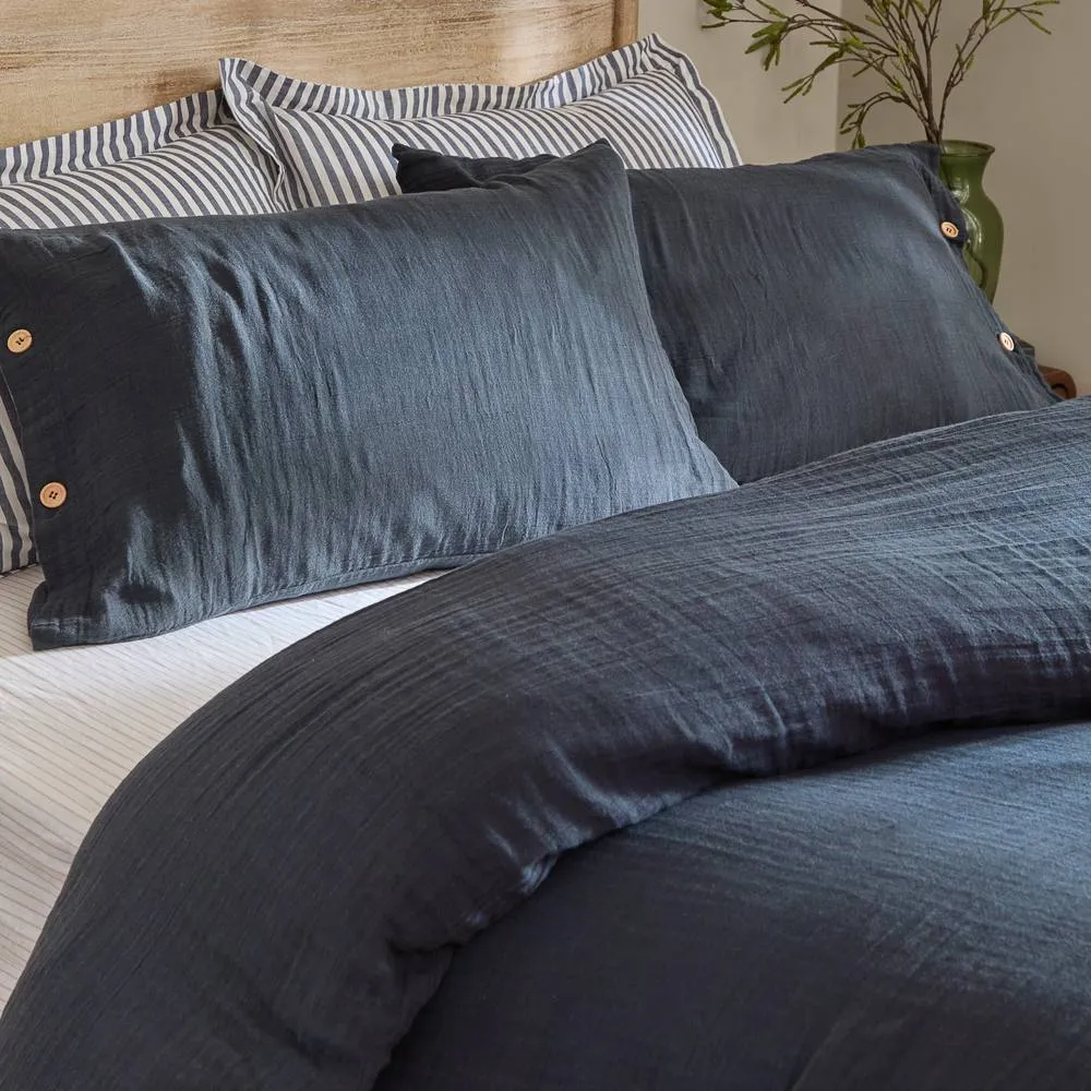 Yard Lark 100% Cotton Muslin Duvet Cover Set in Navy 2