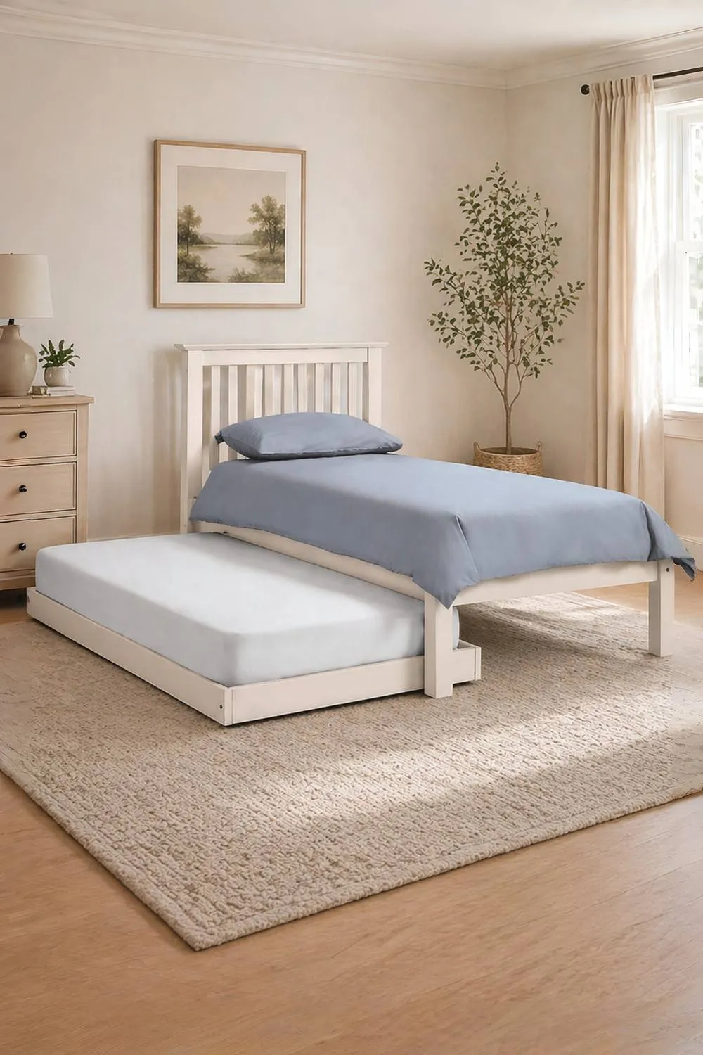 Julian Bowen Barcelona Hideaway Trundle Bed in White