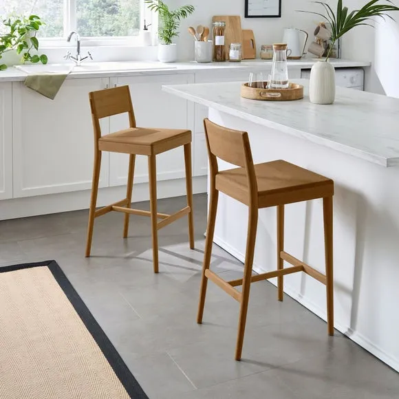 Dorothea Barstool, Oak 2