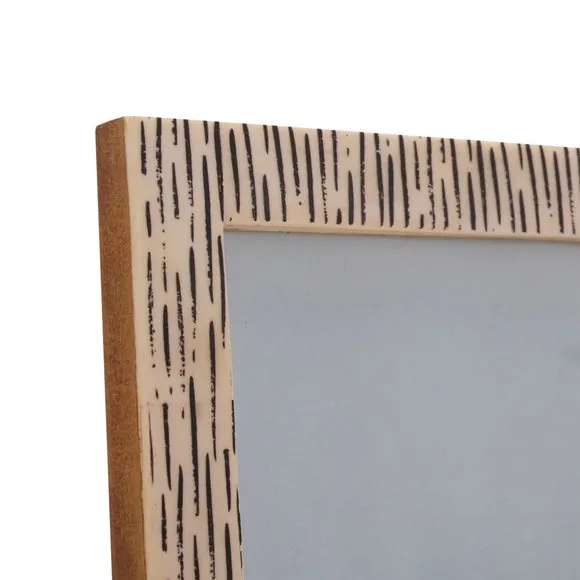 Hestia White Striped Bone Effect Photo Frame 2