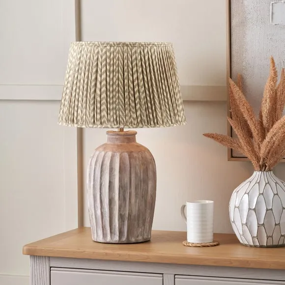 Pacific Lifestyle Ambrosia Shabby Chic Vienna Table Lamp 1