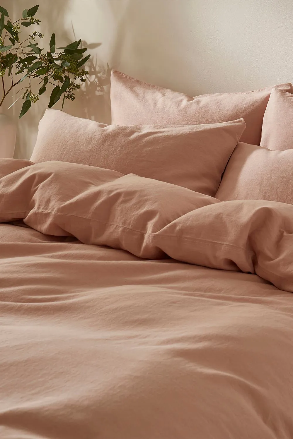 Martex Touch of Linen Duvet Cover Set (Includes 2 Pillowcases 1 For Single) in Pale Pink 3