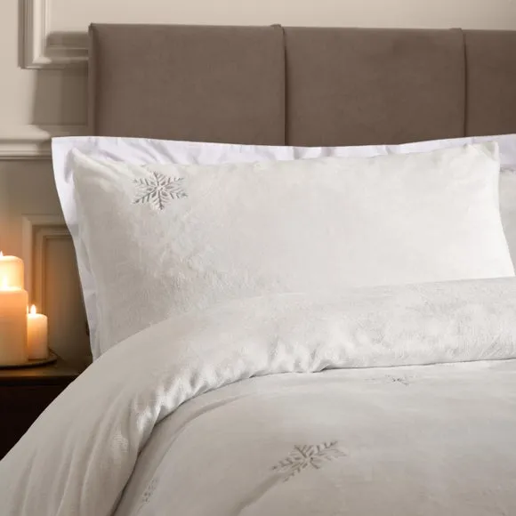 Paoletti Frosted Snowflake Duvet Cover & Pillowcase Set 2