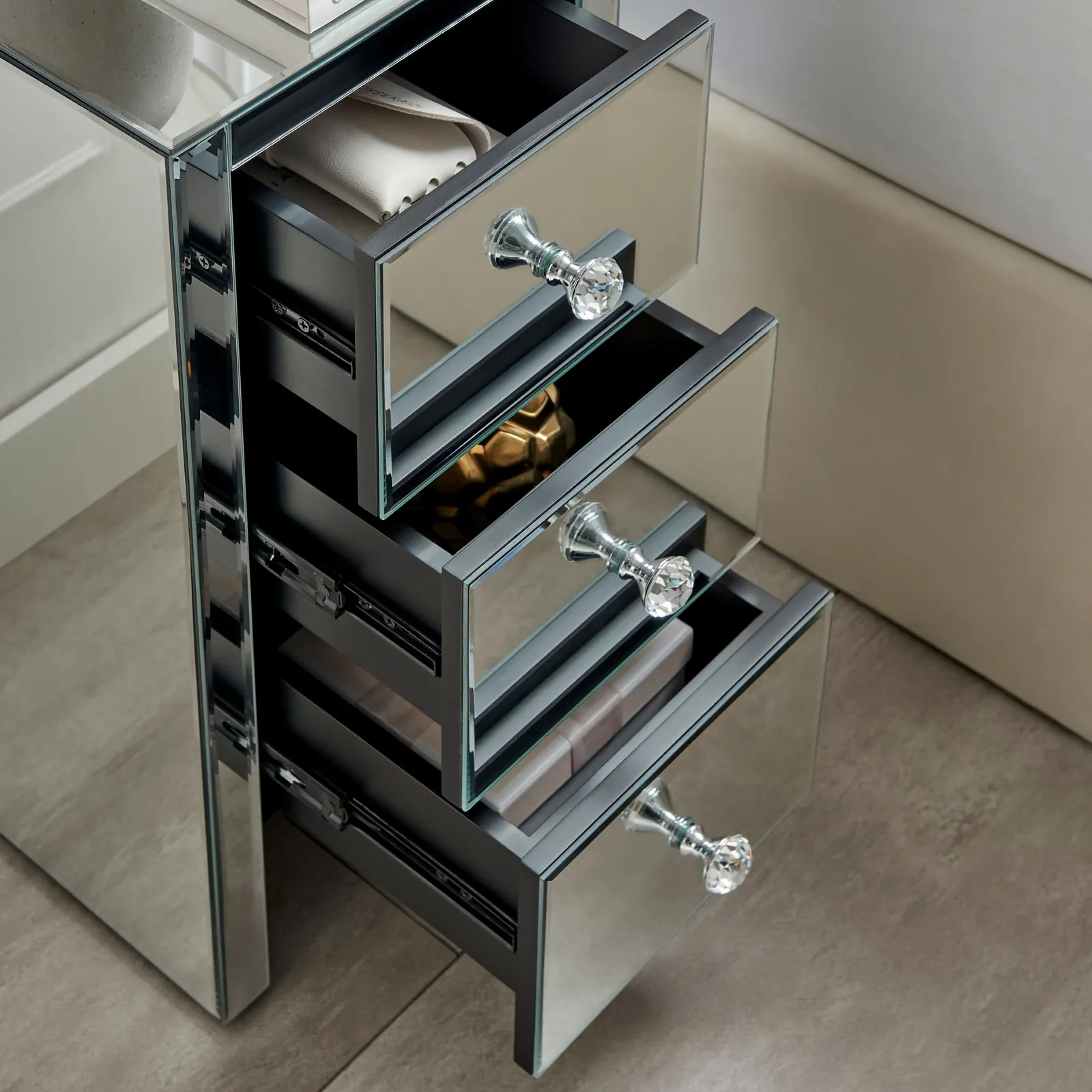 FurnitureboxUK Murano Slim 3 Drawer Mirrored Square bedside Table With Crystaline Shaped Handles in Silver 4