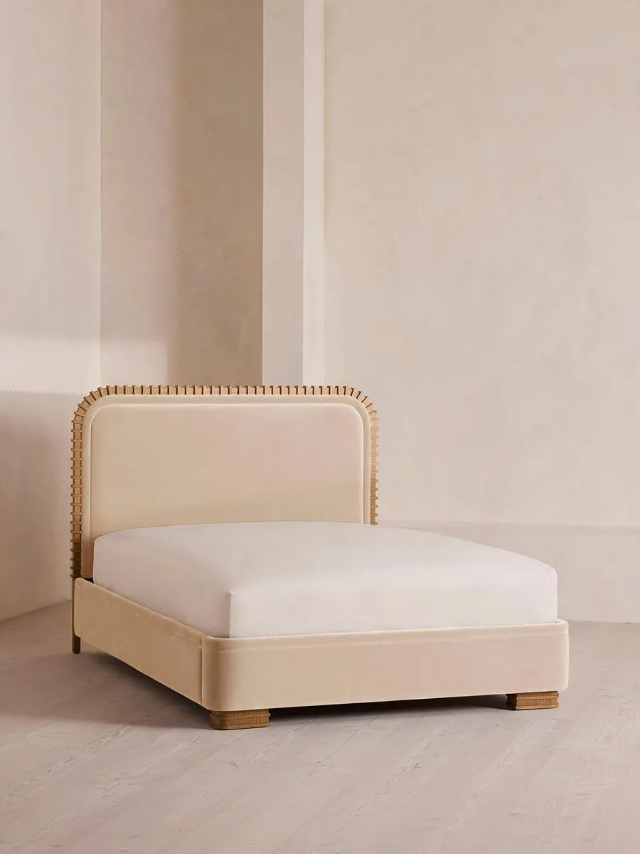 Angus Bed, Super king, Velvet, Porcelain