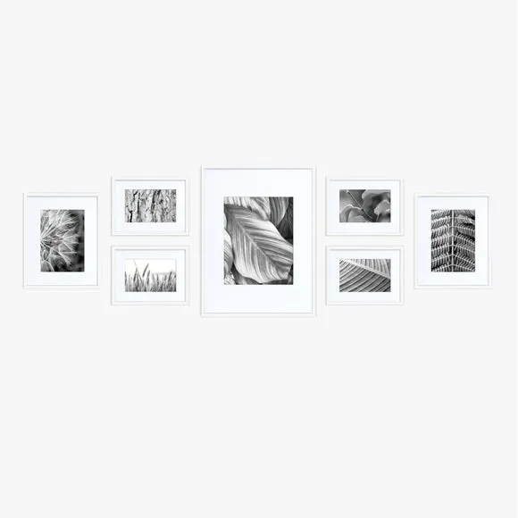 Nielsen Set of 7 Photo Frames 2