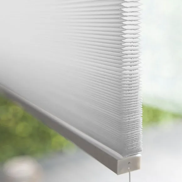 Easy Clip Pleated Blind 3