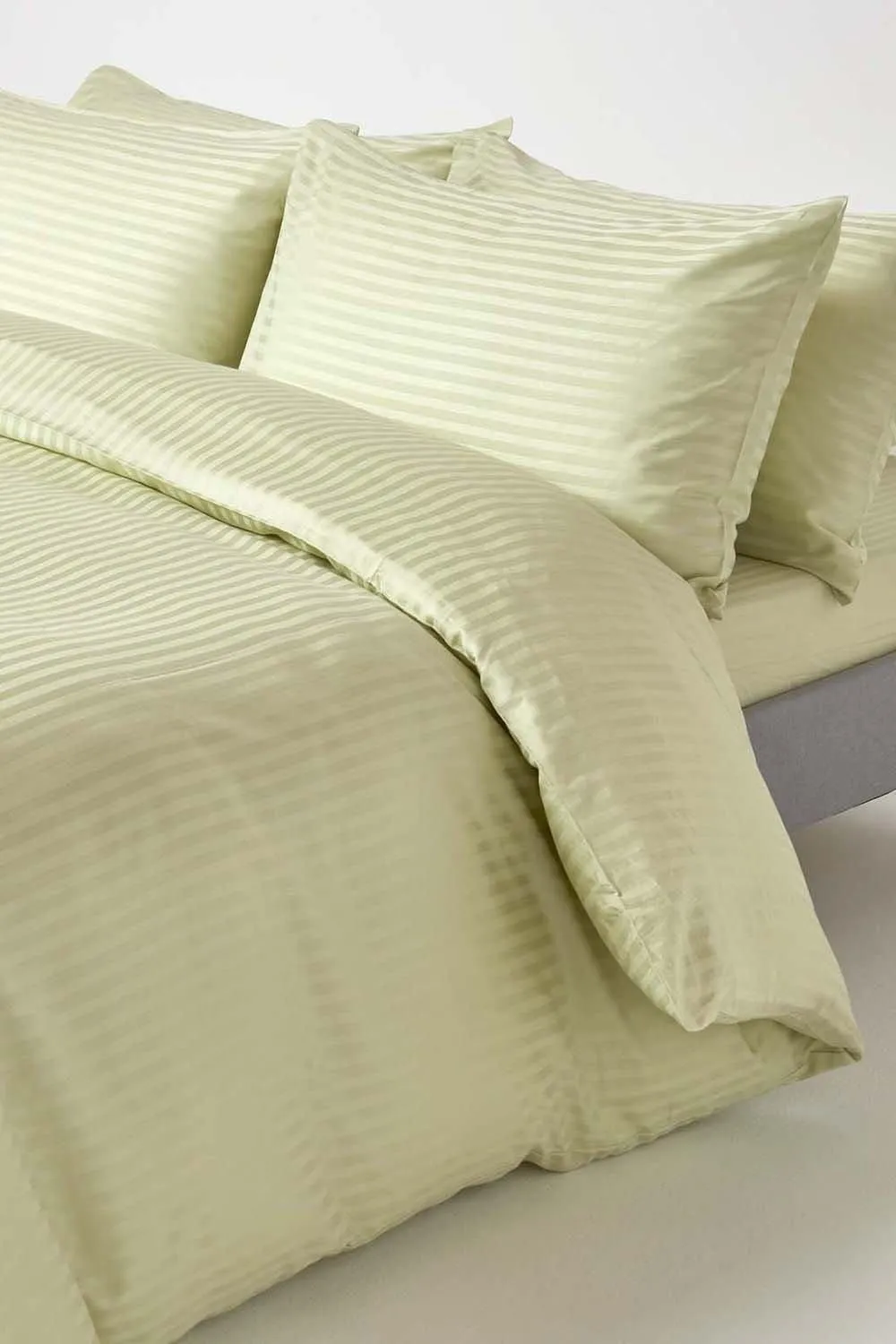 Homescapes Egyptian Cotton Satin Stripe Fitted Sheet 12 inch 330 Thread Count in Green 4