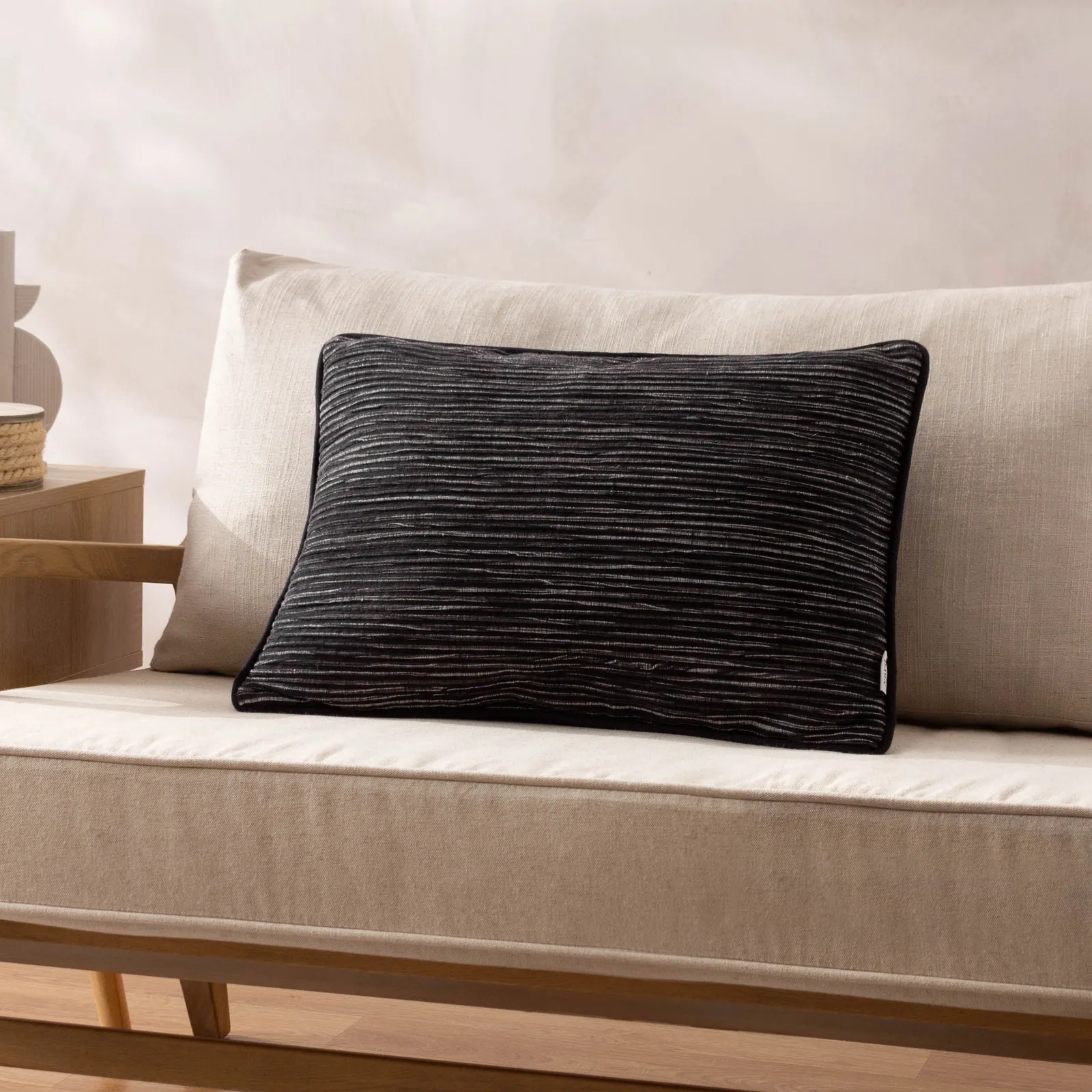 Yard Cove 100% Cotton Ribbed Cushion in Black
