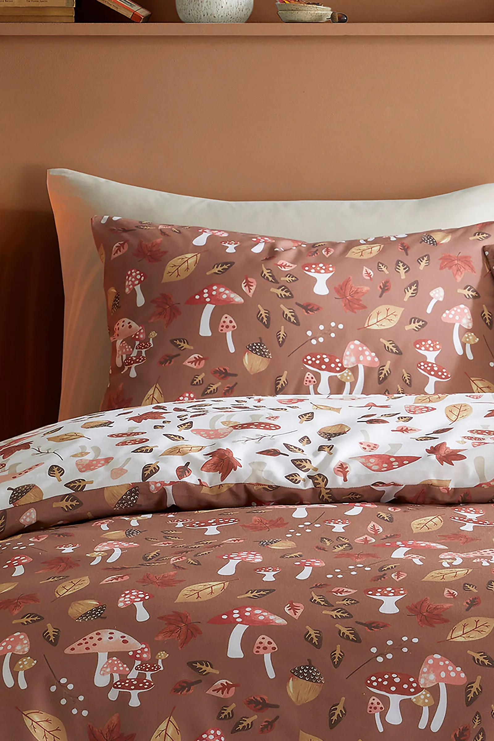 Fusion 'Woodland Dreams' Autumnal Print Reversible Duvet Cover Set in Natural 2