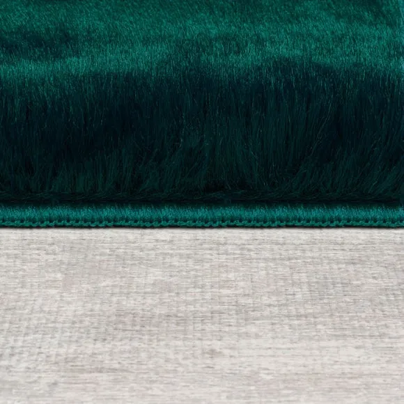 Ivy Luxury Supersoft Faux Fur Rug 4