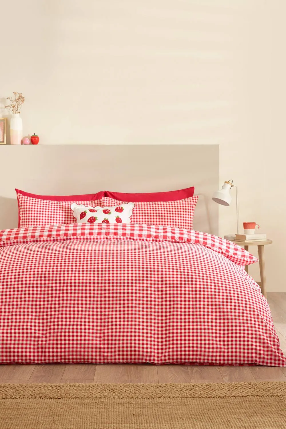 Catherine Lansfield 'Bamford Gingham Check' Reversible Duvet Cover Set in Red 1