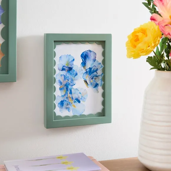 Remi Scalloped Photo Frame 1