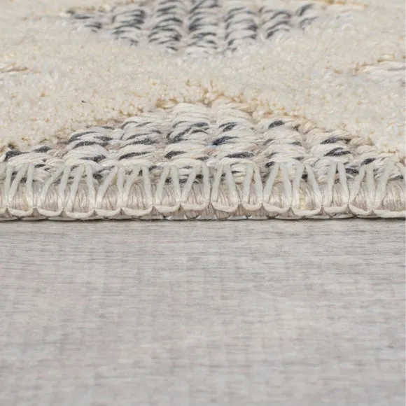 Everett Washable Global Rug 4