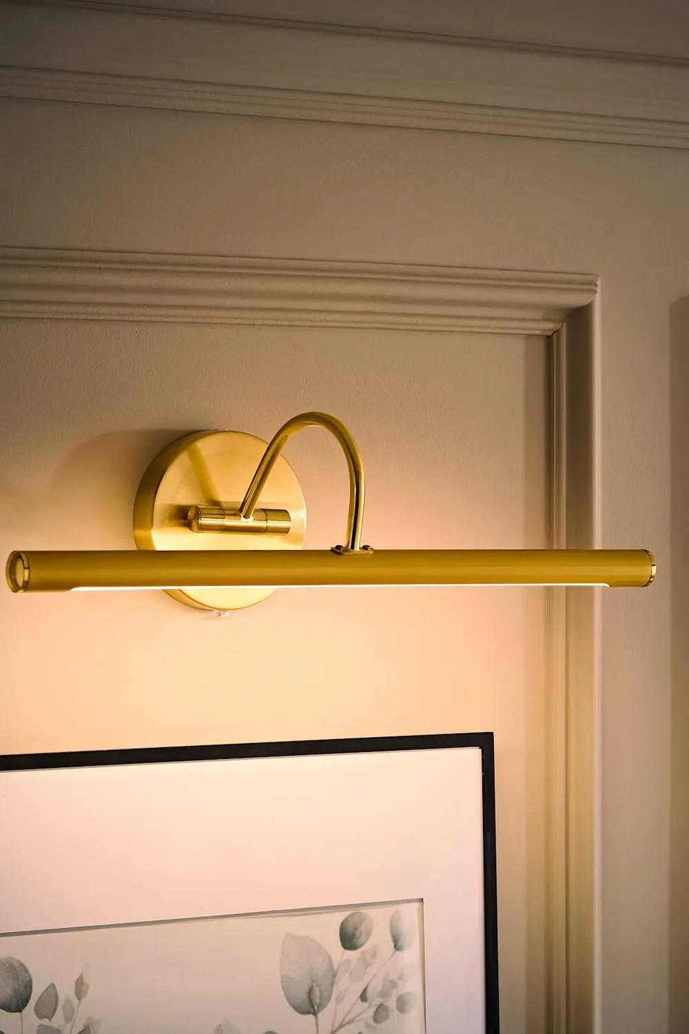 ValueLights Elton Pair of Rechargeable Integrated LED Picture Wall Lights in Gold 2